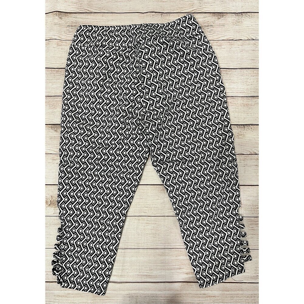 Venus Womens Blue & White Capri Crop Pullon diamond print Pants Stretch Size 4 - Picture 3 of 5